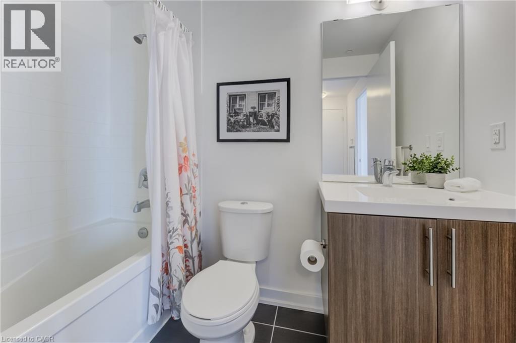 85 Duke Street W Unit# 1404, Kitchener, Ontario  N2H 0B7 - Photo 27 - 40708415