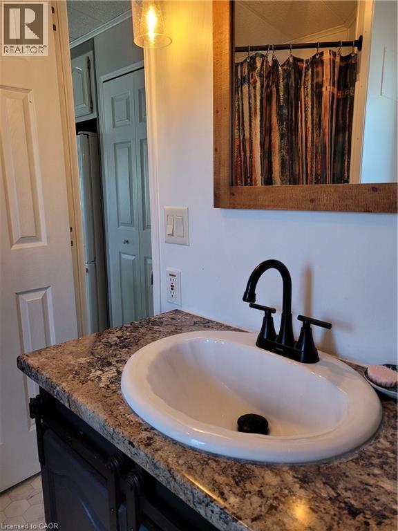 Photo 25 of 39 for 77307 Bluewater Highway Unit# 61