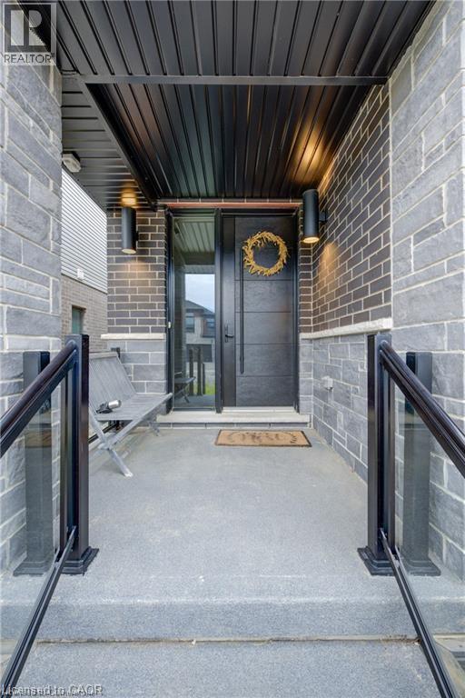 641 Wild Rye Street, Waterloo, Ontario  N2V 0G1 - Photo 3 - 40715476