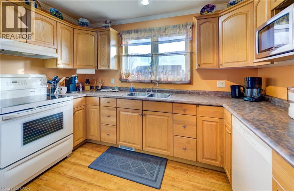397 Church Street N, Mount Forest, Ontario  N0G 2L2 - Photo 10 - 40716424