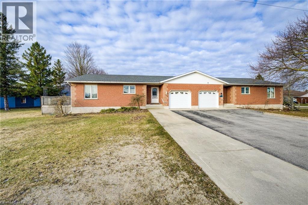 397 Church Street N, Mount Forest, Ontario  N0G 2L2 - Photo 3 - 40716424