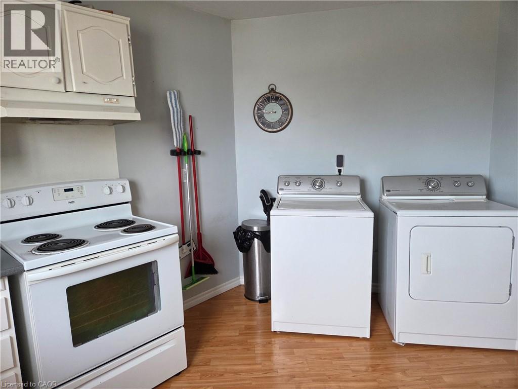 60 Elmsdale Drive Unit# 9, Kitchener, Ontario  N2E 2G4 - Photo 11 - 40717279