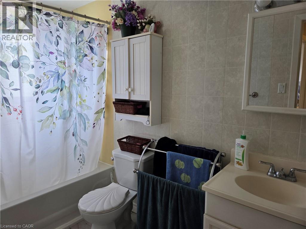 60 Elmsdale Drive Unit# 9, Kitchener, Ontario  N2E 2G4 - Photo 16 - 40717279