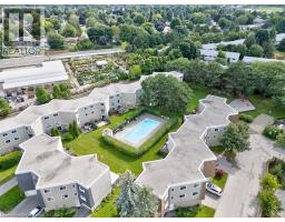 60 ELMSDALE Drive Unit# 9, Kitchener, Ontario