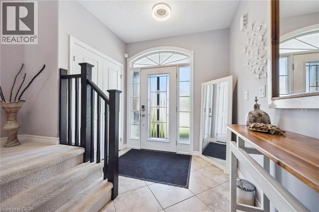 598 Sundew Drive, Waterloo, Ontario  N2V 0B9 - Photo 6 - 40721917