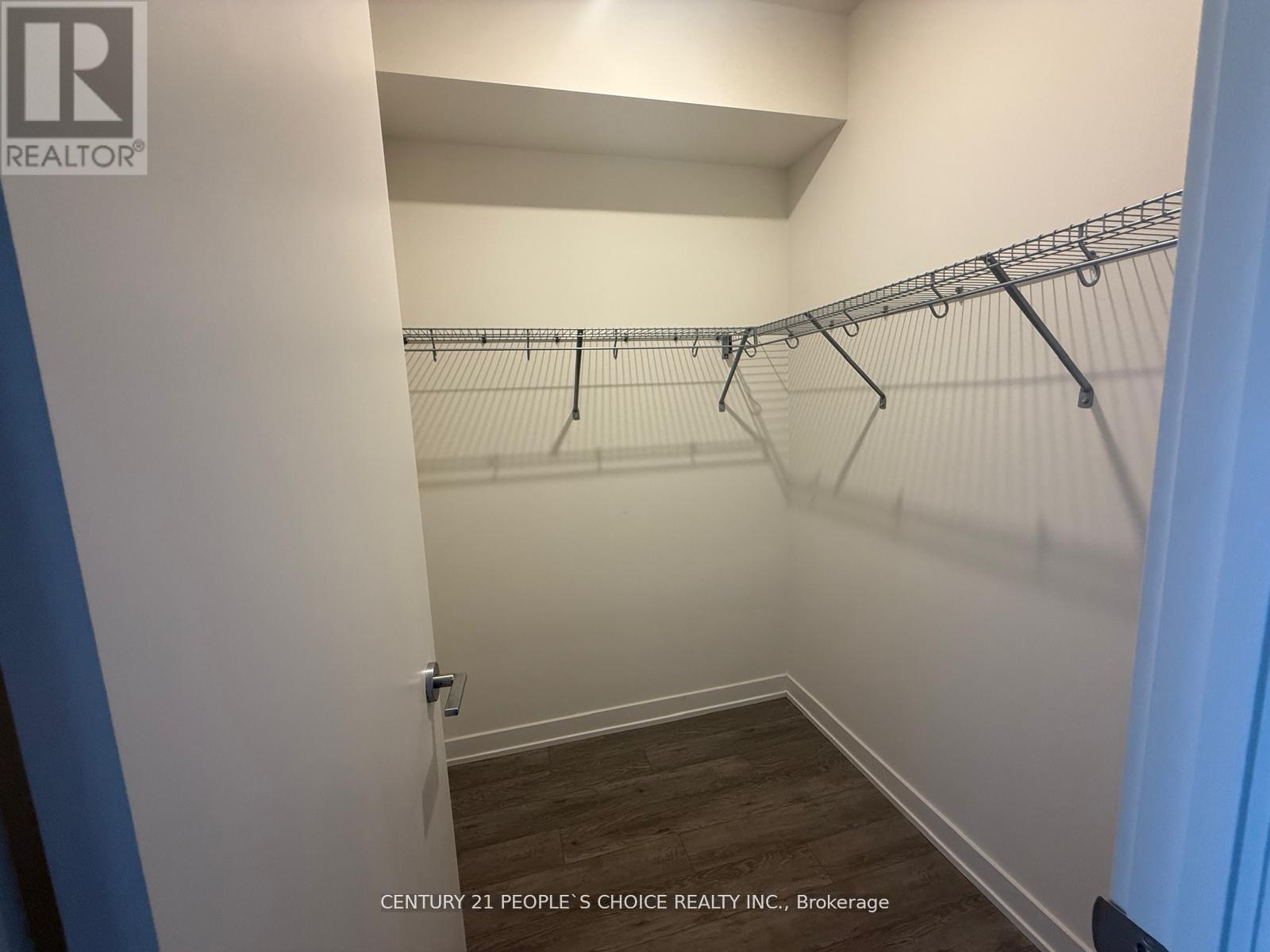 1321 - 212 King William Street, Hamilton, Ontario L8R 0A7 - Photo 11 - X12352967