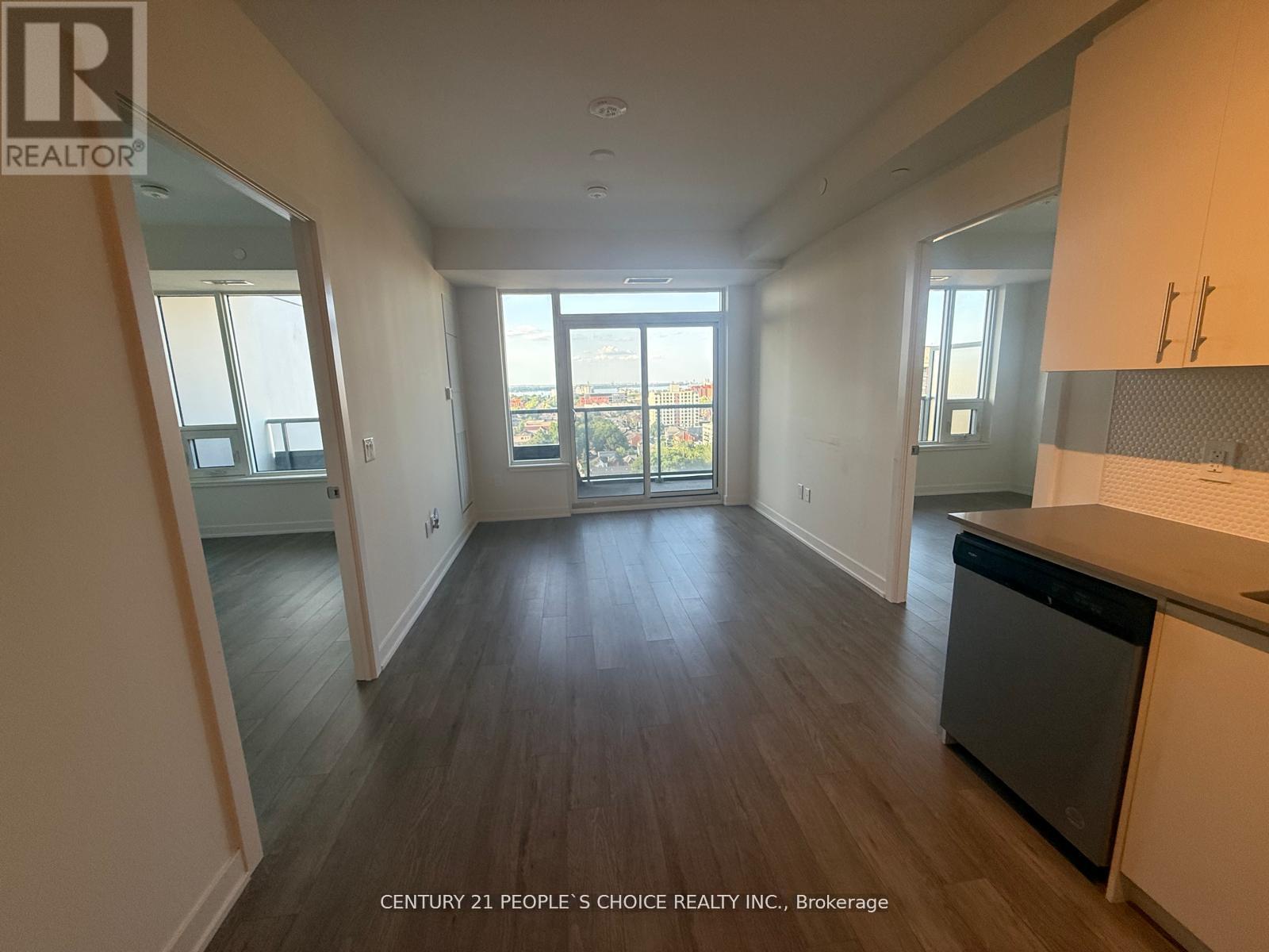 1321 - 212 King William Street, Hamilton, Ontario L8R 0A7 - Photo 6 - X12352967