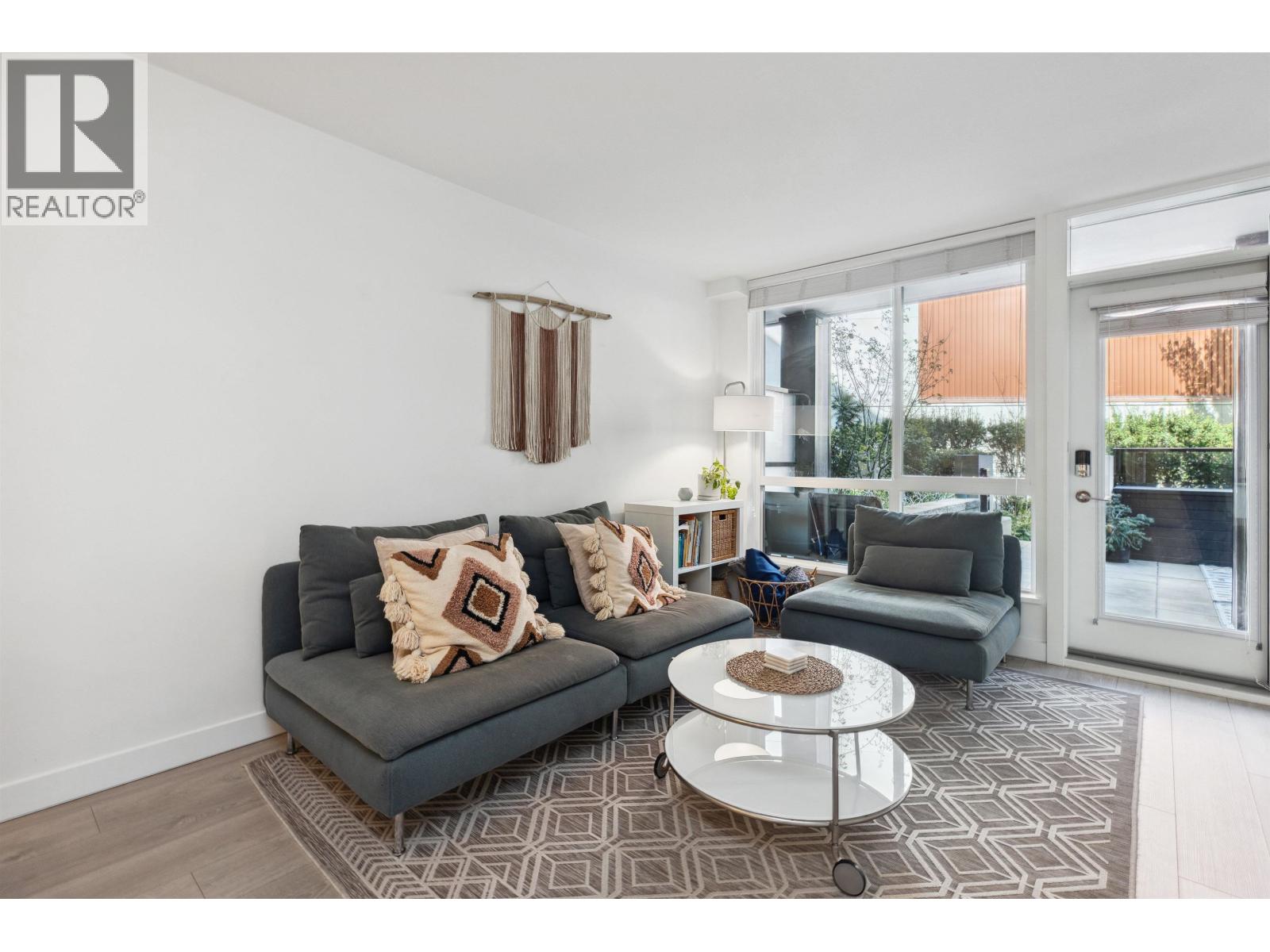 107 128 E 8th Street, North Vancouver, British Columbia  V7L 1Y7 - Photo 4 - R3038512