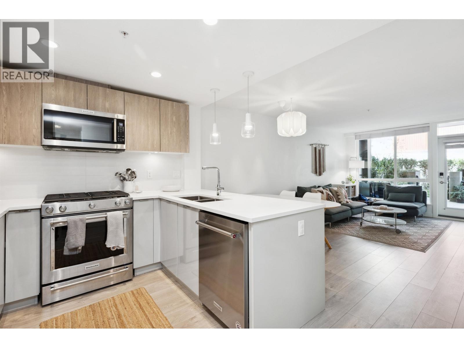 107 128 E 8th Street, North Vancouver, British Columbia  V7L 1Y7 - Photo 6 - R3038512