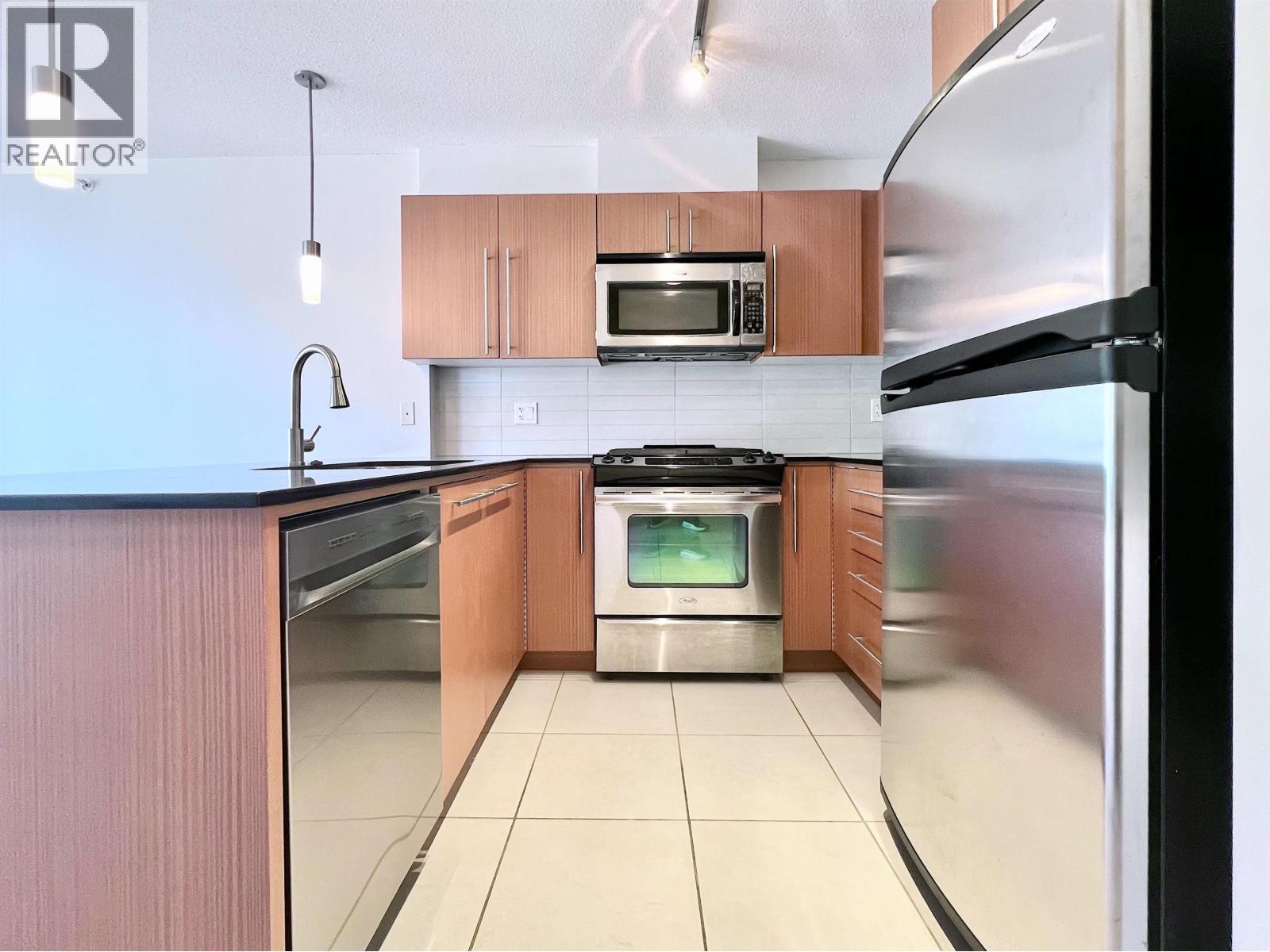 904 4888 Brentwood Drive, Burnaby, British Columbia  V5C 0C6 - Photo 4 - R3038536