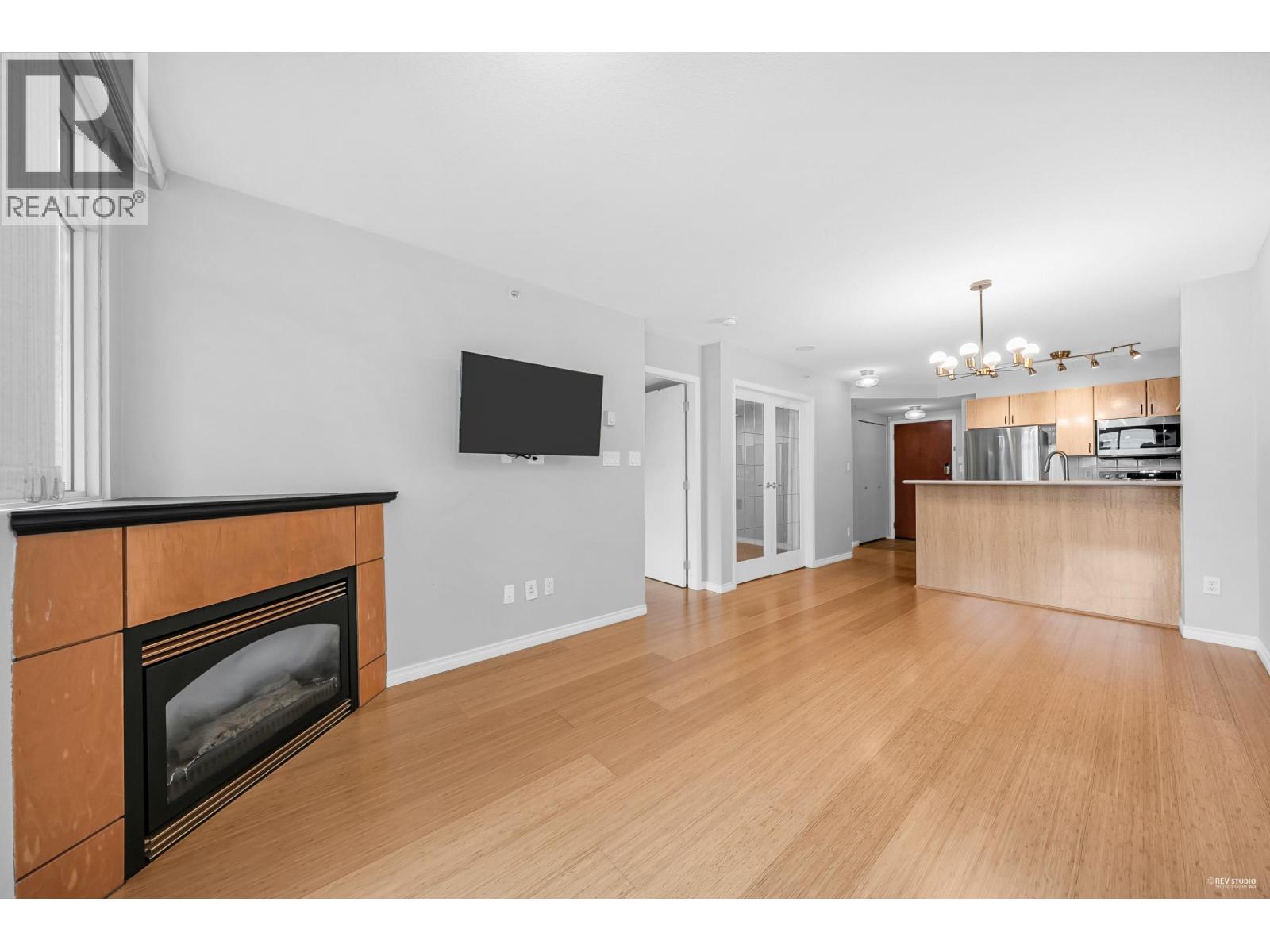 602 2733 Chandlery Place, Vancouver, British Columbia V5S 4V3 - Photo 5 - R3038541