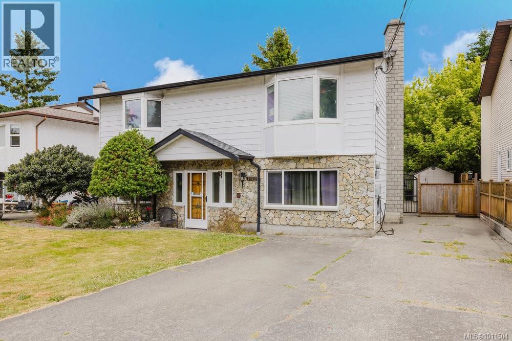 1616 Agnew Ave, Saanich, British Columbia  V8N 5M6 - Photo 24 - 1011504