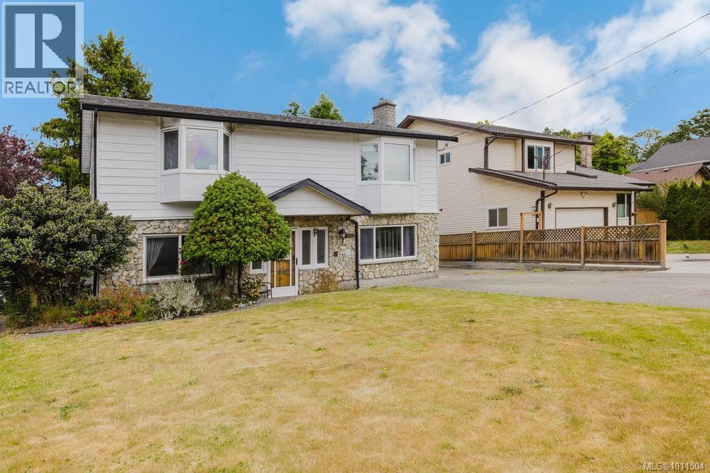 1616 Agnew Ave, Saanich, British Columbia  V8N 5M6 - Photo 25 - 1011504