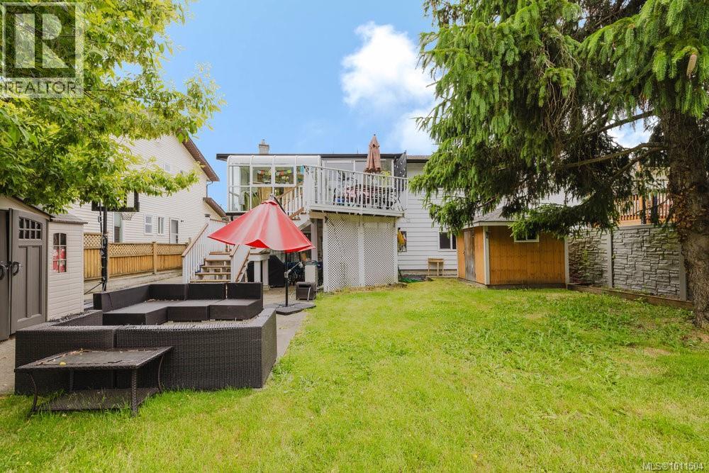 1616 Agnew Ave, Saanich, British Columbia  V8N 5M6 - Photo 23 - 1011504