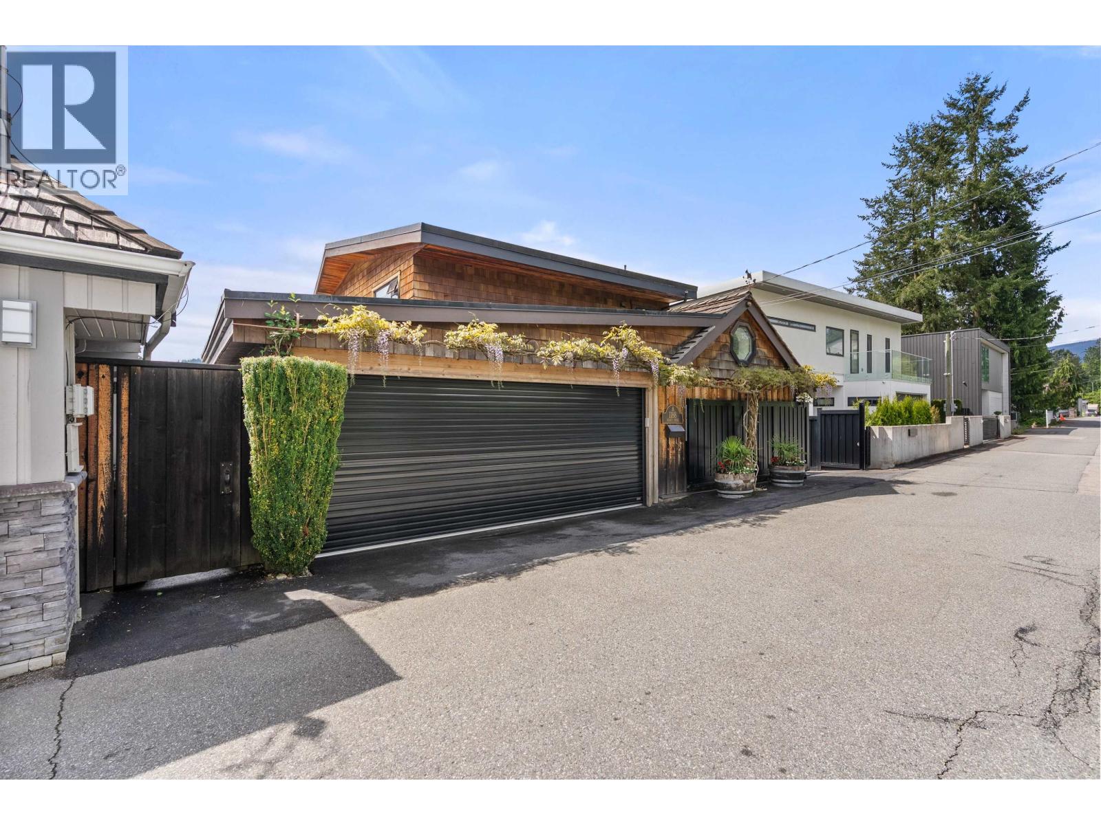 1188 Alderside Road, Port Moody, British Columbia  V3H 3A6 - Photo 4 - R3038511