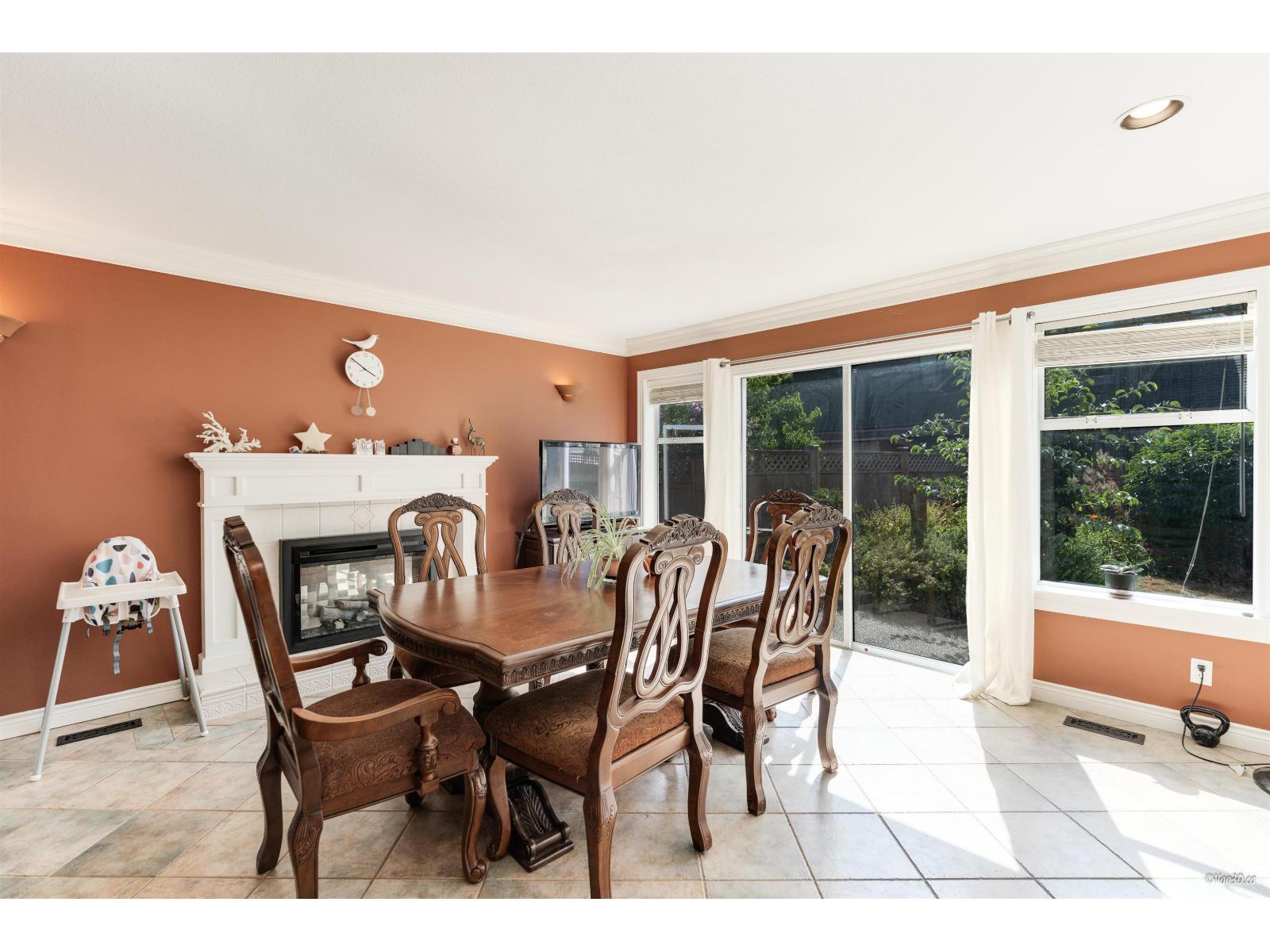 2443 150 Street, Surrey, British Columbia  V4P 1N9 - Photo 7 - R3033778