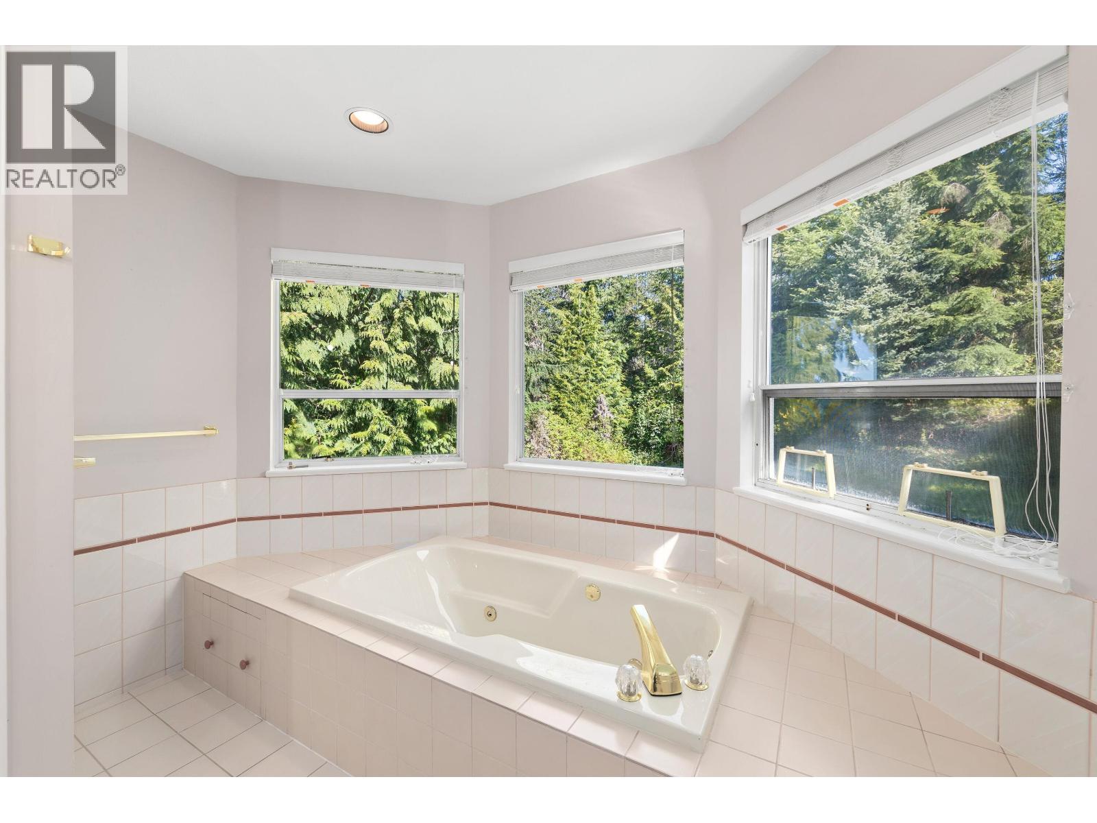 50 Timbercrest Drive, Port Moody, British Columbia V3H 4T7 - Photo 36 - R3038553