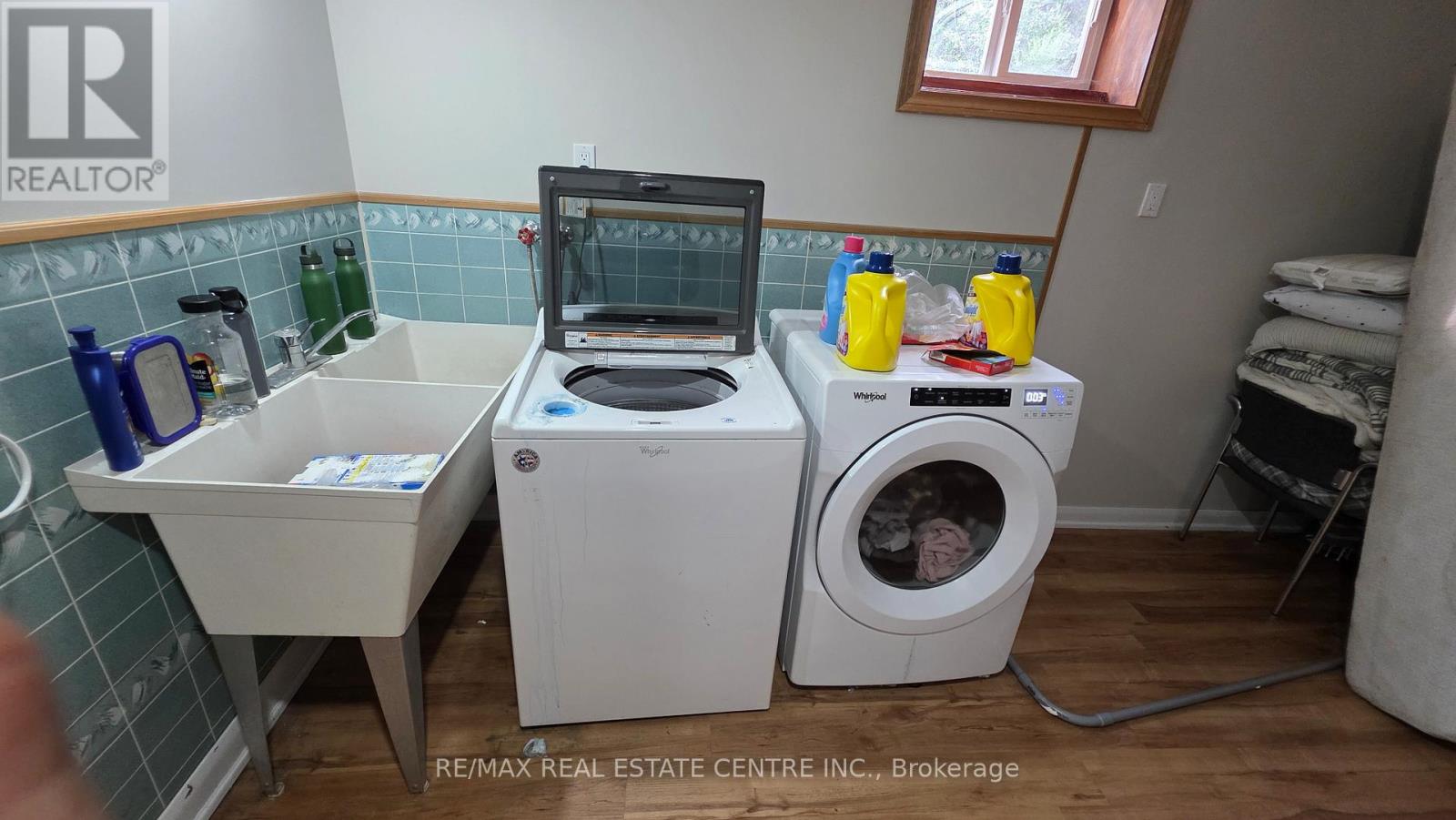 593 Indian Road, Mississauga, Ontario  L5H 1R1 - Photo 21 - W12352708