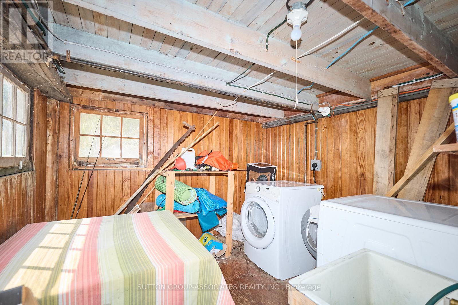 10427 Lakeshore Road, Wainfleet, Ontario  L3K 5V4 - Photo 30 - X12336250