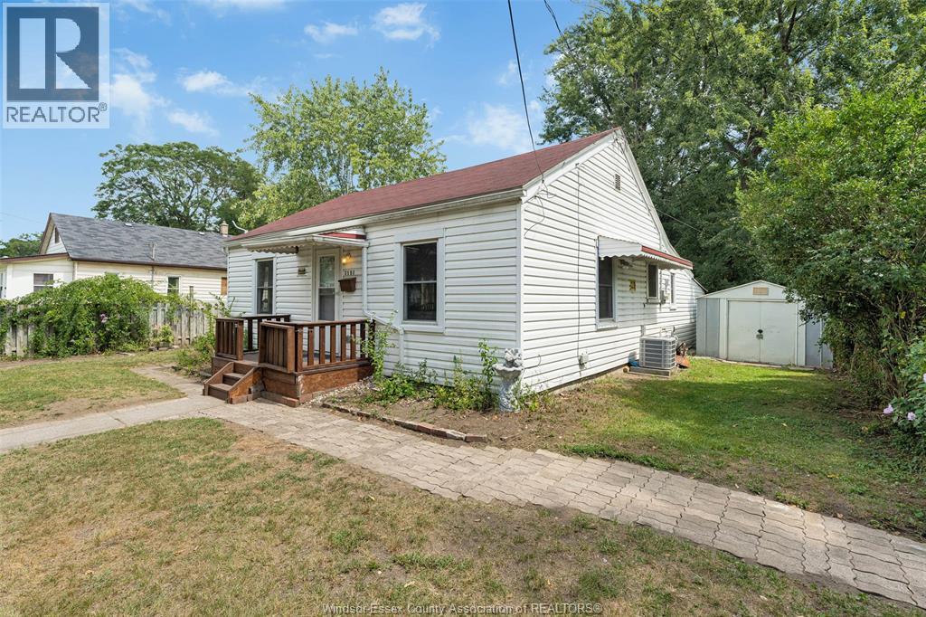 Property at 3597 BLOOMFIELD image 4