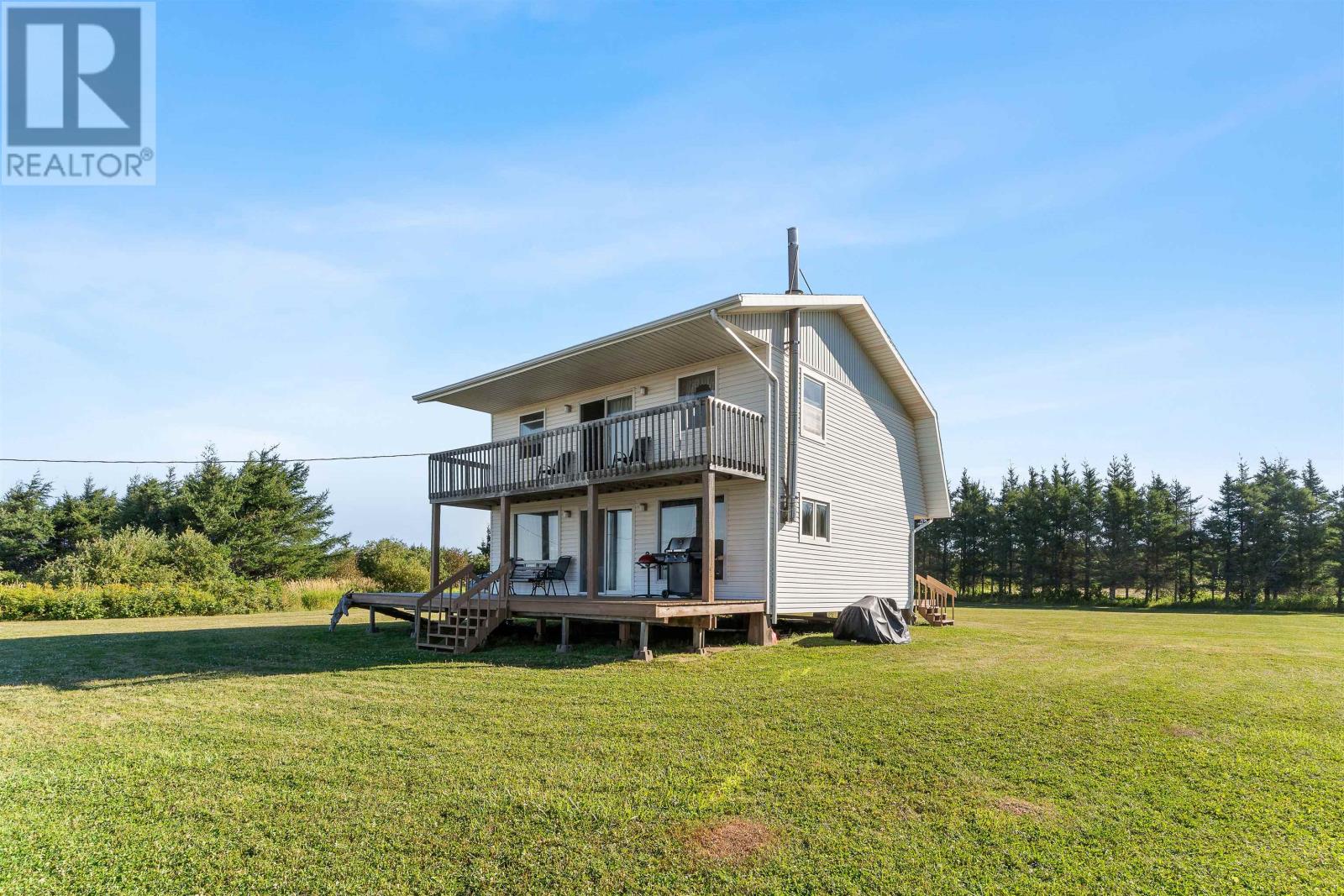10109 Route 11, St. Chrysostome, Prince Edward Island  C0B 2E0 - Photo 1 - 202521070