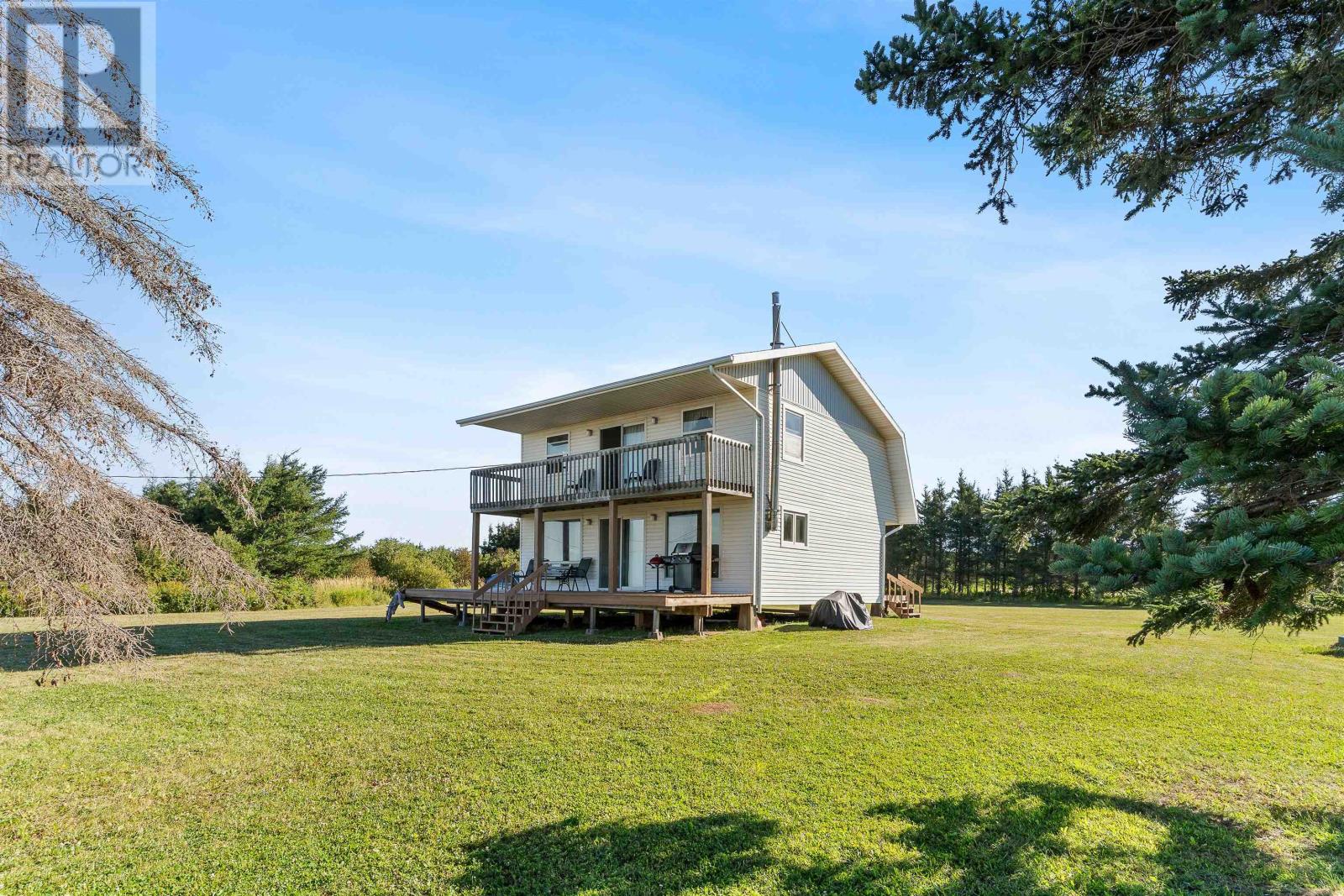 10109 Route 11, St. Chrysostome, Prince Edward Island  C0B 2E0 - Photo 2 - 202521070