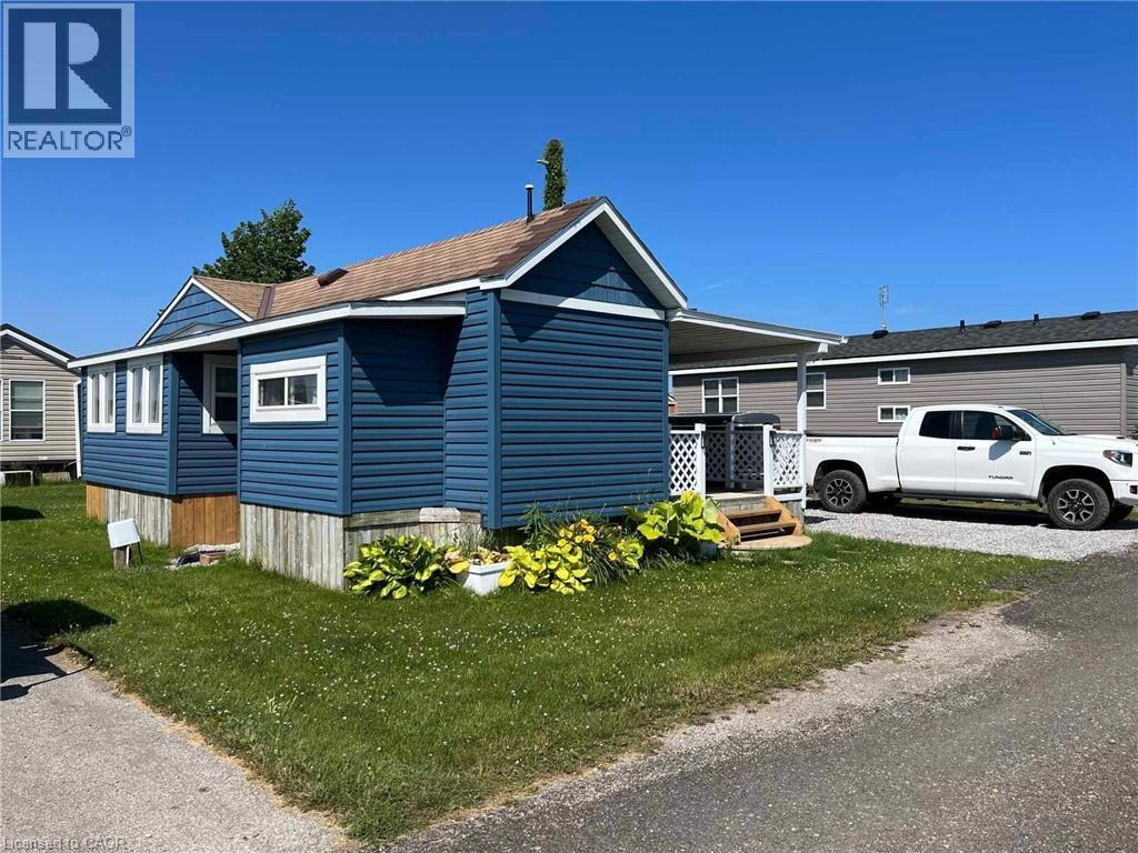 92 Clubhouse Road Unit# 24, Turkey Point, Ontario  N0E 1T0 - Photo 2 - 40586993