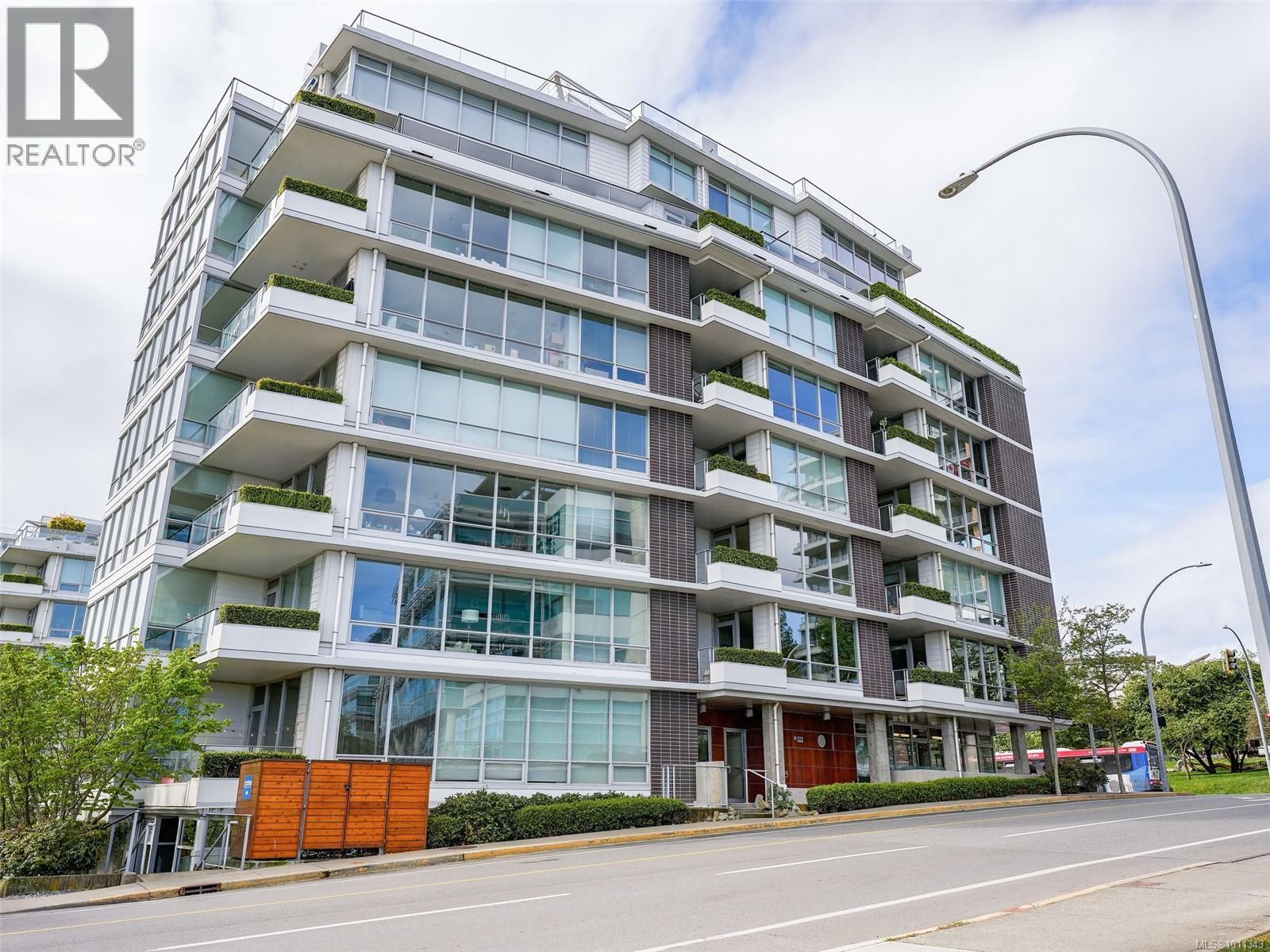 704 399 Tyee Rd, Victoria, British Columbia  V9A 0A8 - Photo 33 - 1011343