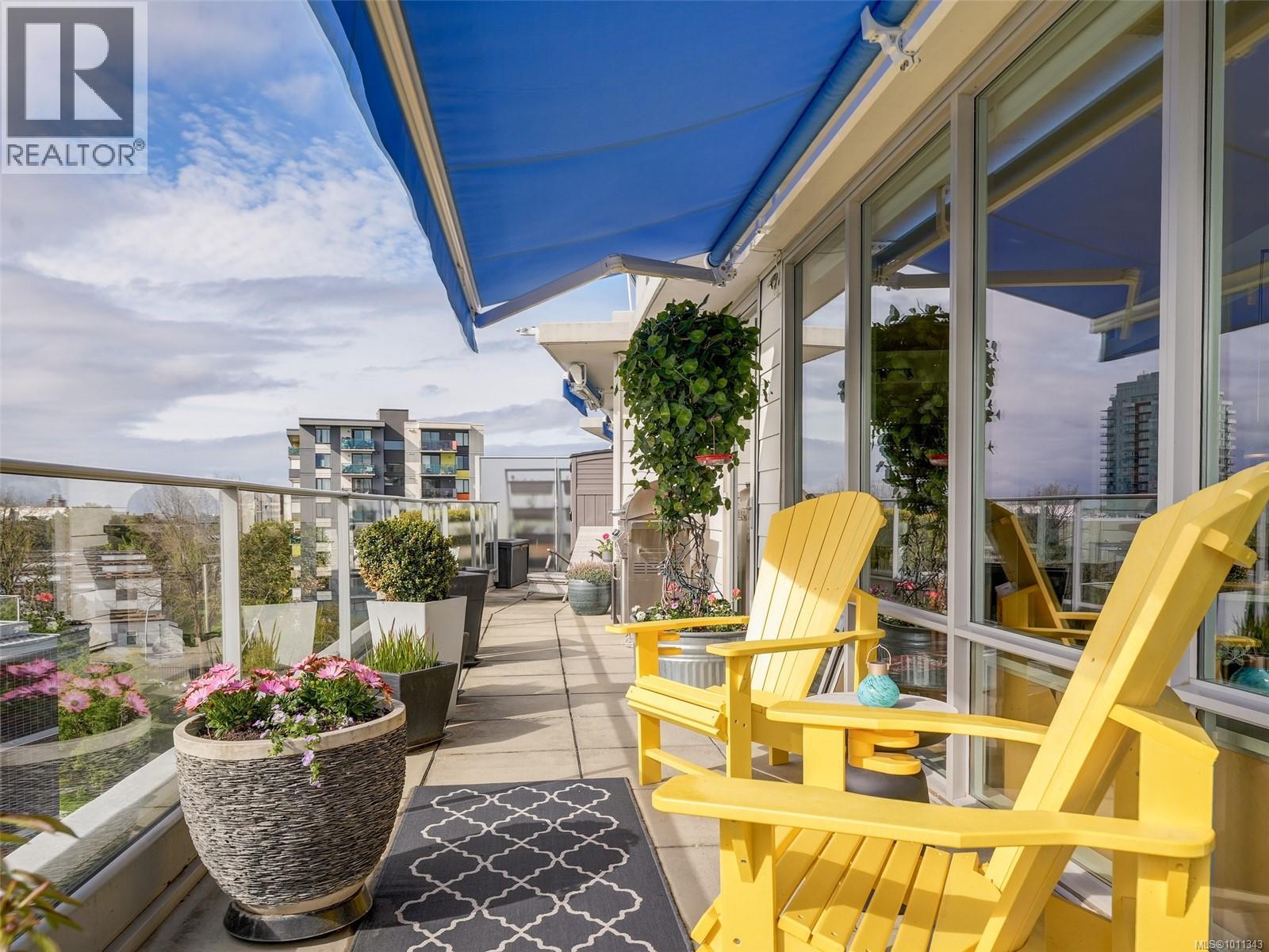 704 399 Tyee Rd, Victoria, British Columbia  V9A 0A8 - Photo 28 - 1011343