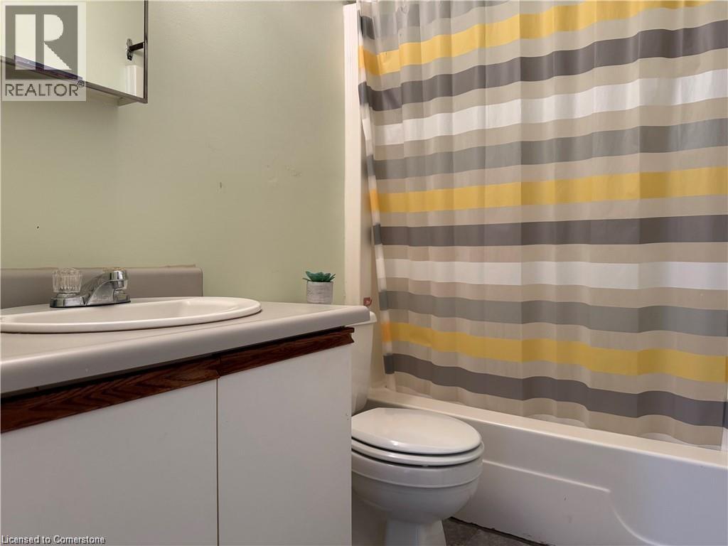 41 Valleyview Road Unit# 49, Kitchener, Ontario  N2E 3H9 - Photo 13 - 40739179