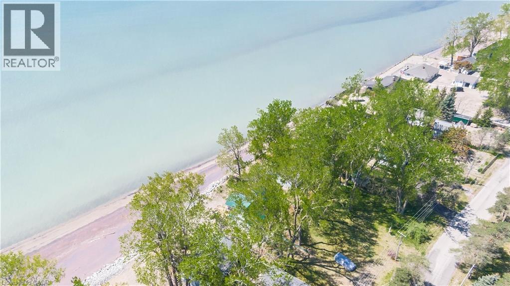 88 Woodstock Avenue, Long Point, Ontario  N0E 1M0 - Photo 16 - 40663517