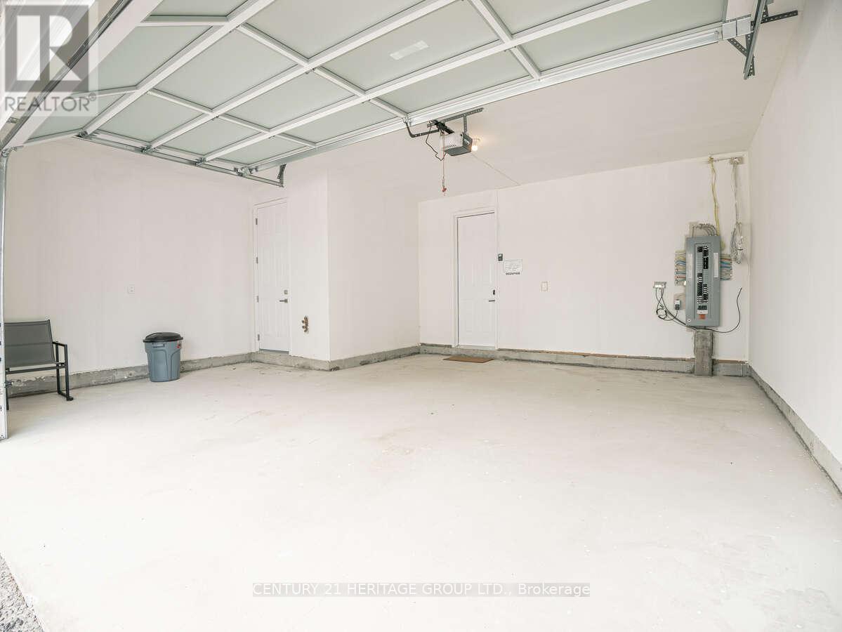 3746 Ferretti Court, Innisfil, Ontario  L9S 0N6 - Photo 50 - N12214997