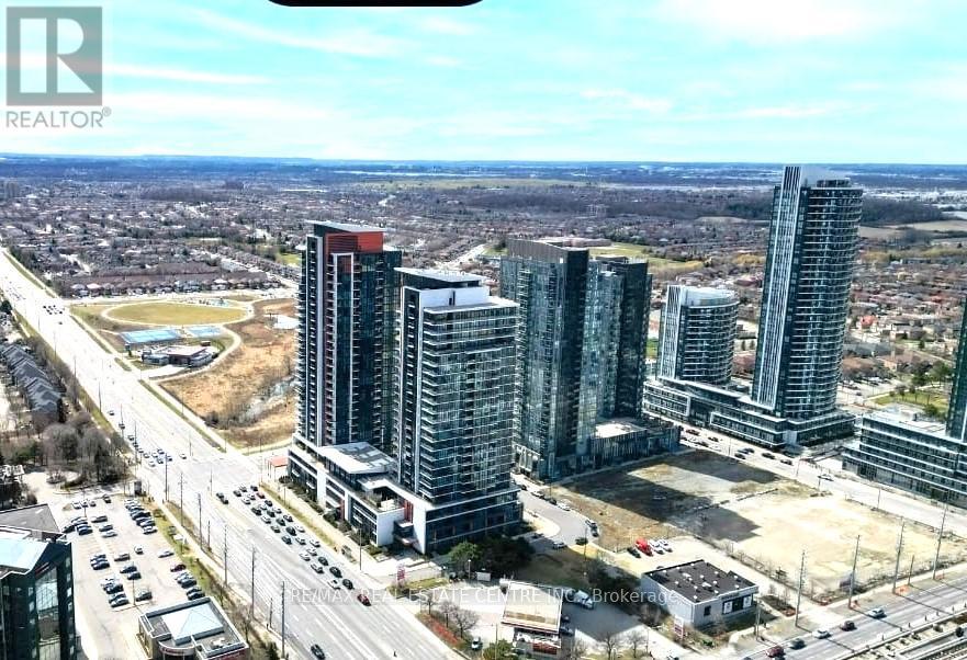 2301 - 75 Eglinton Avenue W, Mississauga, Ontario  L5R 0E5 - Photo 17 - W12340513