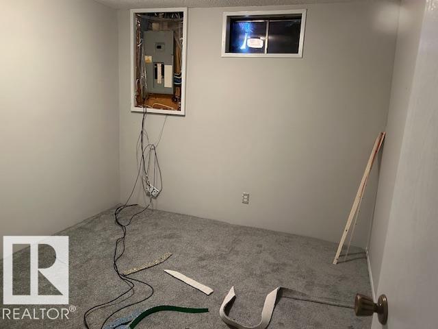 135 Humberstone Rd Nw, Edmonton, Alberta  T5A 4E4 - Photo 10 - E4451443