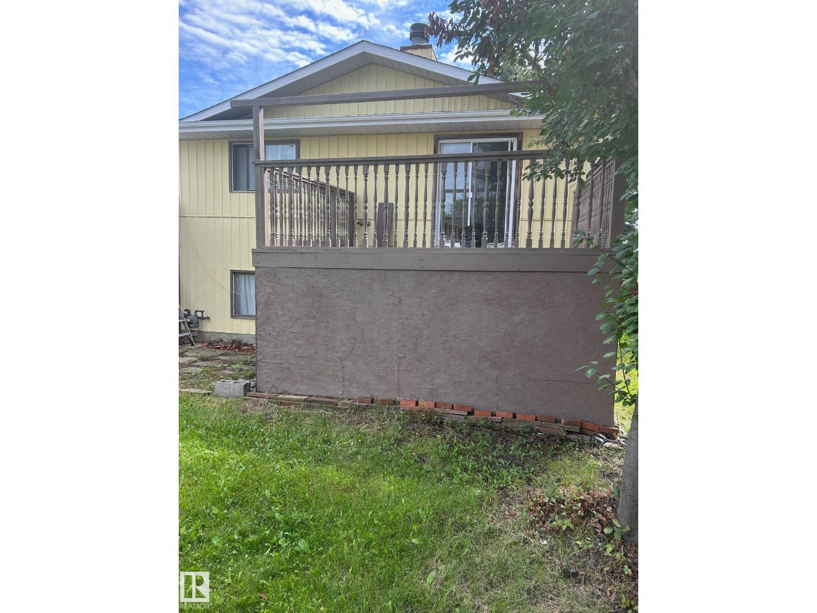 135 Humberstone Rd Nw, Edmonton, Alberta  T5A 4E4 - Photo 17 - E4451443