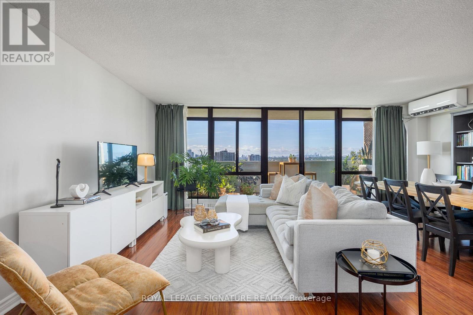 Unknown Address, , - Photo 2 - C12353076