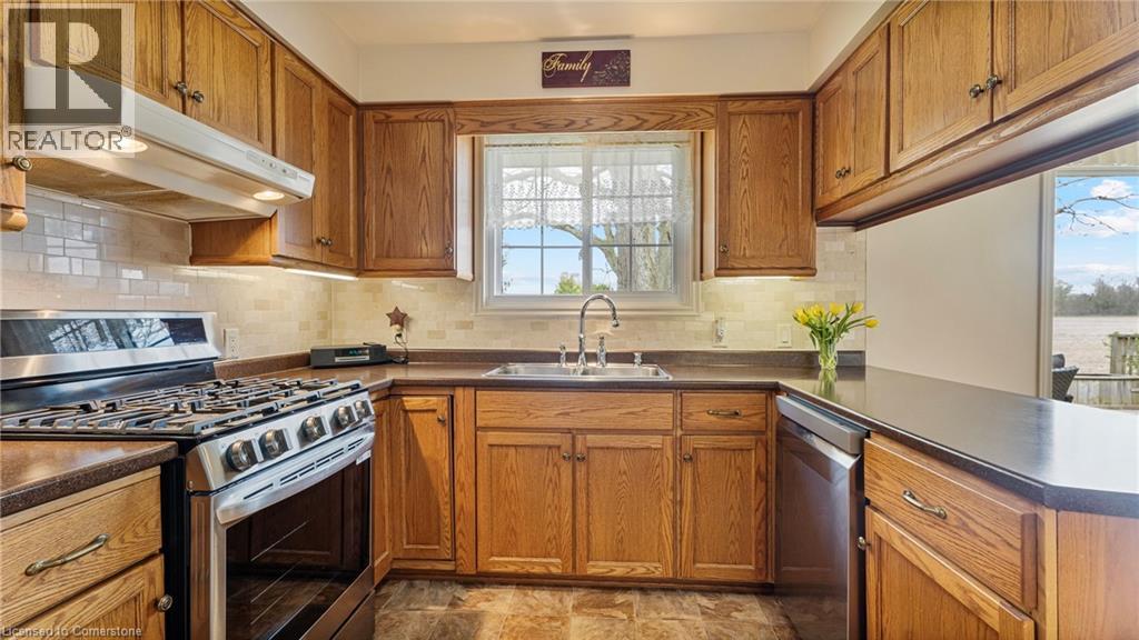 54 Bee Street, Booth's Harbour, Ontario  N0E 1P0 - Photo 16 - 40723647