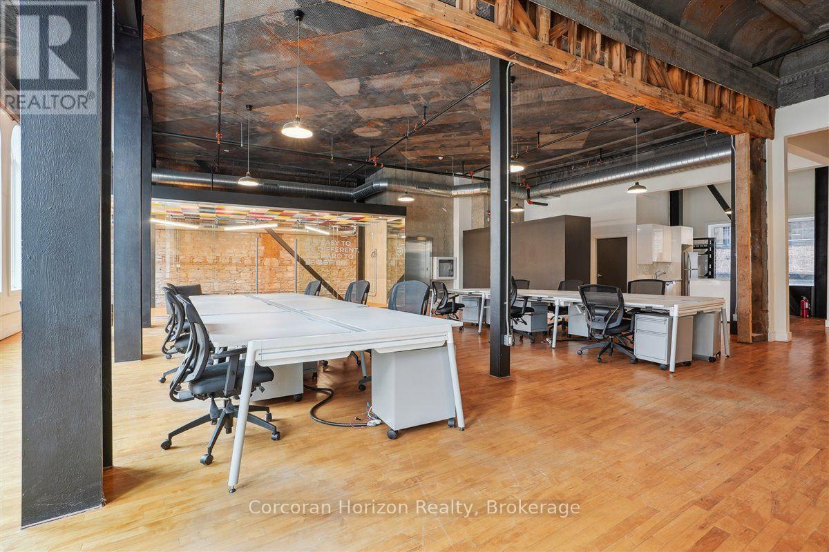 302 - 12 James Street N, Hamilton, Ontario  L8R 2J9 - Photo 13 - X12353156