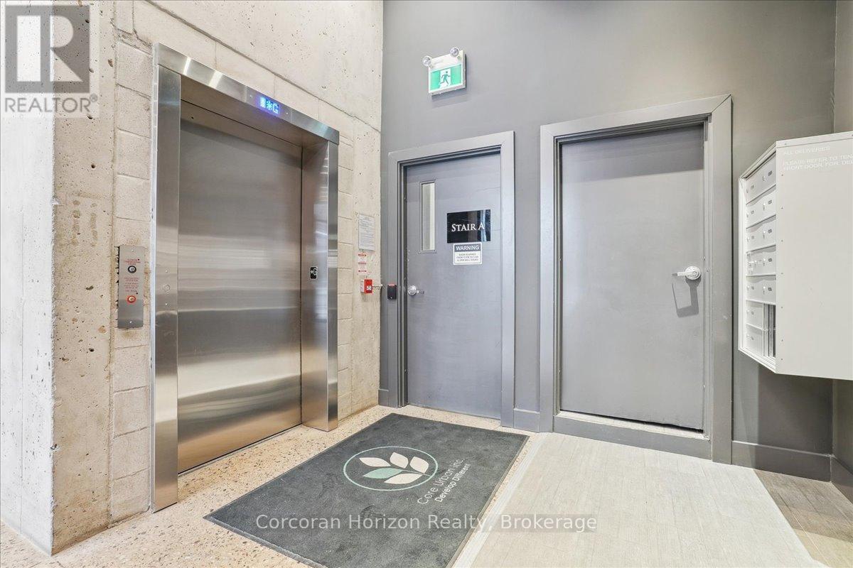 302 - 12 James Street N, Hamilton, Ontario  L8R 2J9 - Photo 7 - X12353156