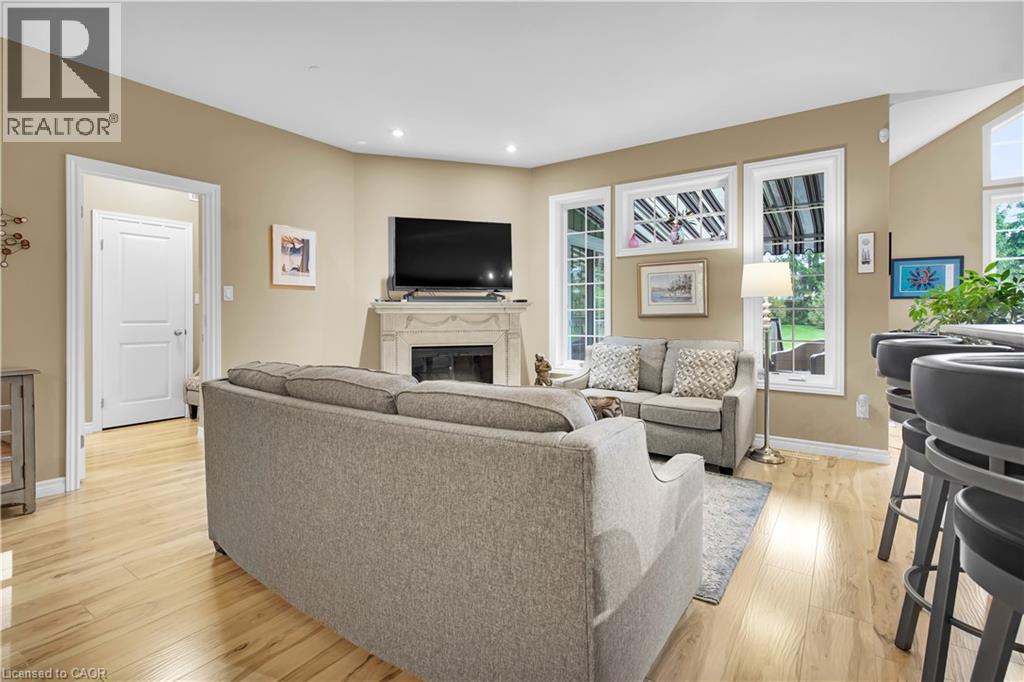 Photo 10 of 47 for 34 Oakwood Links Lane