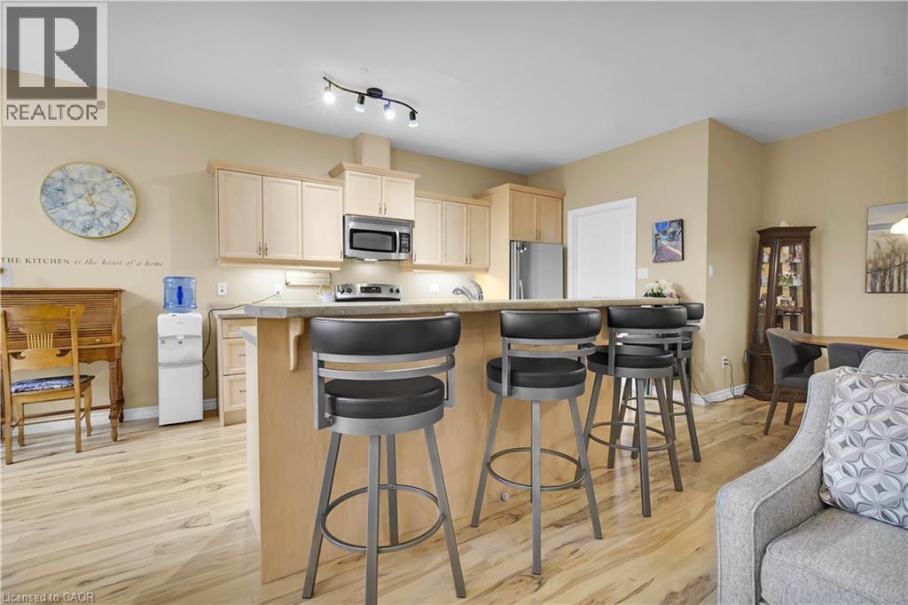 Photo 13 of 47 for 34 Oakwood Links Lane