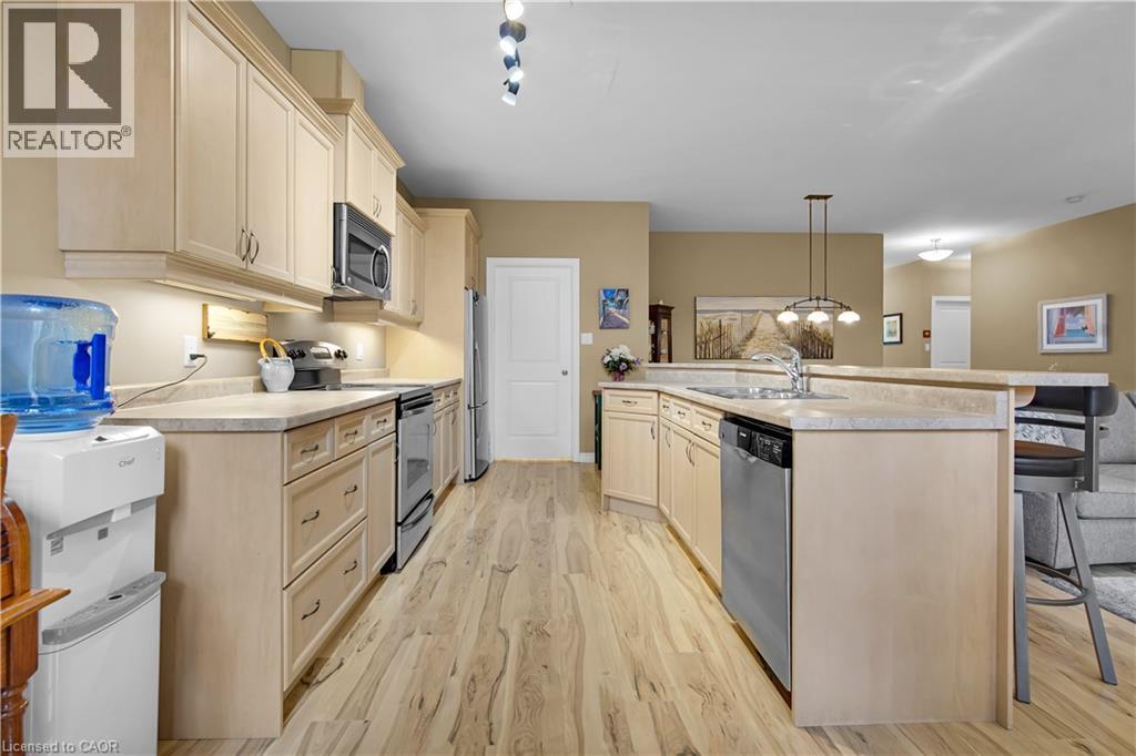 Photo 14 of 47 for 34 Oakwood Links Lane