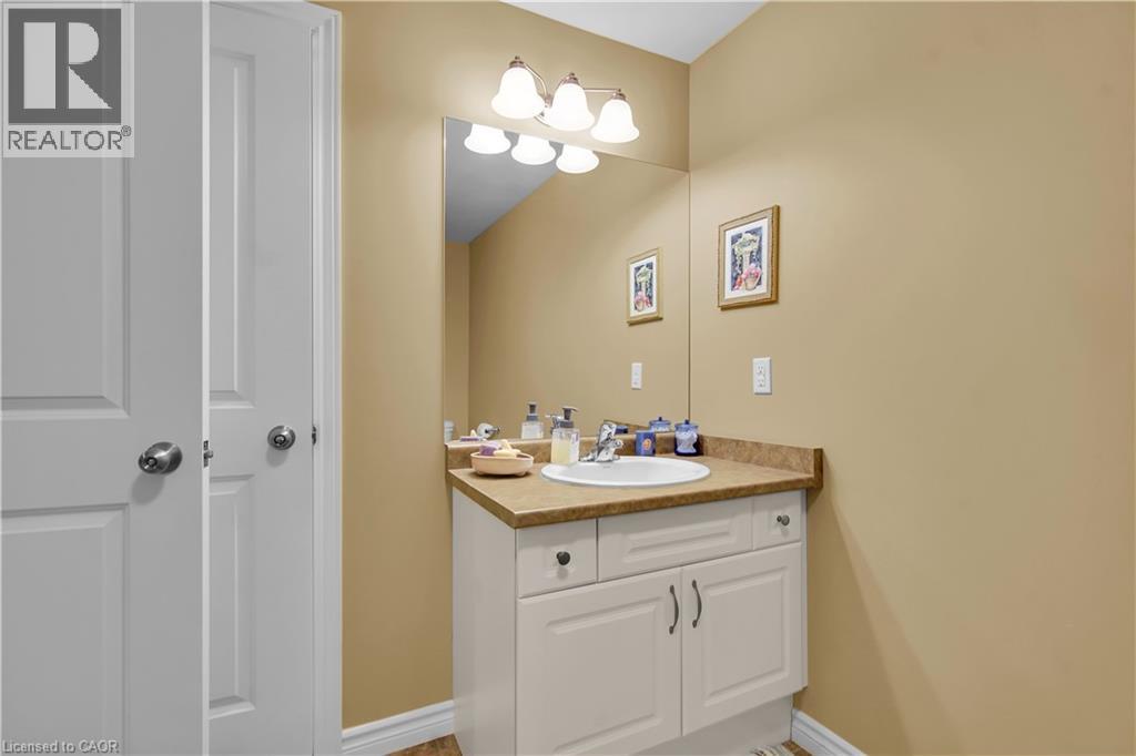 Photo 39 of 47 for 34 Oakwood Links Lane