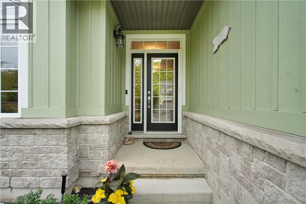 Photo 4 of 47 for 34 Oakwood Links Lane