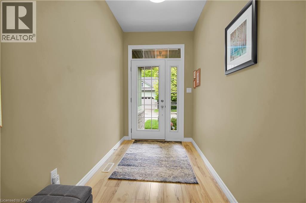 Photo 5 of 47 for 34 Oakwood Links Lane