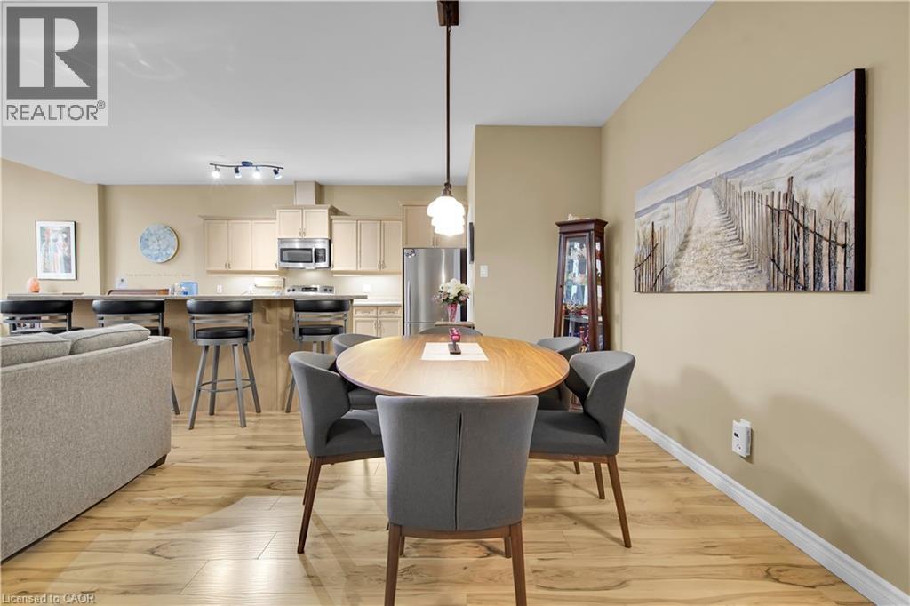 Photo 8 of 47 for 34 Oakwood Links Lane