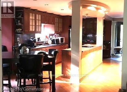 165 Ridge Road E, Grimsby, Ontario  L3M 4E7 - Photo 17 - X12353165
