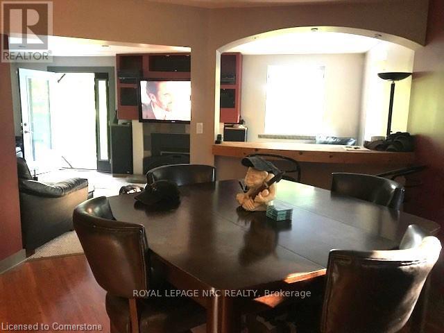 165 Ridge Road E, Grimsby, Ontario  L3M 4E7 - Photo 22 - X12353165