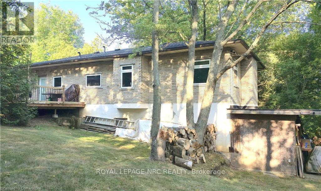 165 Ridge Road E, Grimsby, Ontario  L3M 4E7 - Photo 9 - X12353165