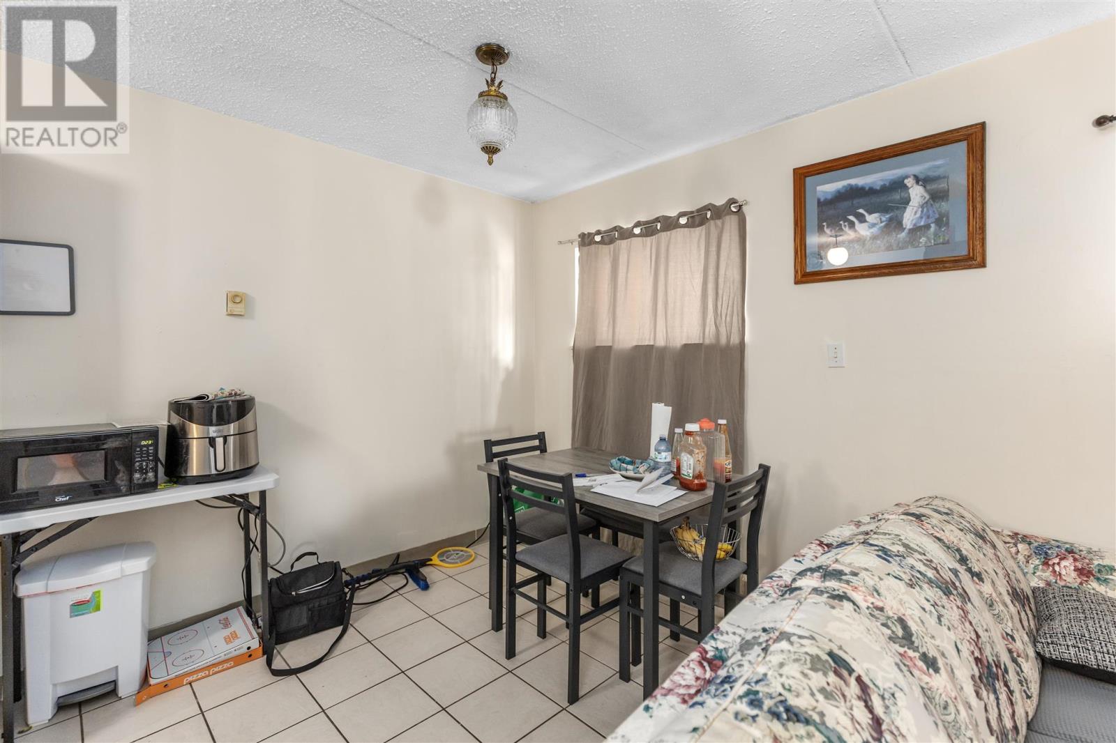 269 Goulais Ave, Sault Ste. Marie, Ontario  P6C 5A2 - Photo 7 - SM250350